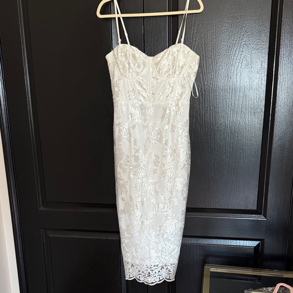 Lulu's Ivory Floral Lace Midi Dress